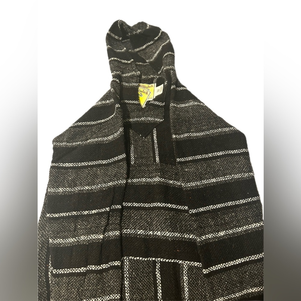 Iguana Jack Earth Ragz Kids Medium Black, White, And Grey Hoodie